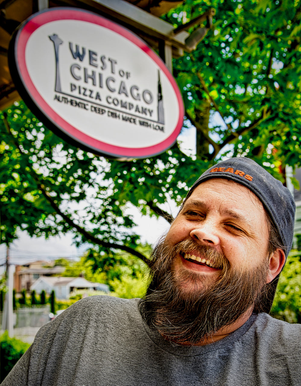 West of Chicago Pizza goes all in; New location on Alaska Street opens